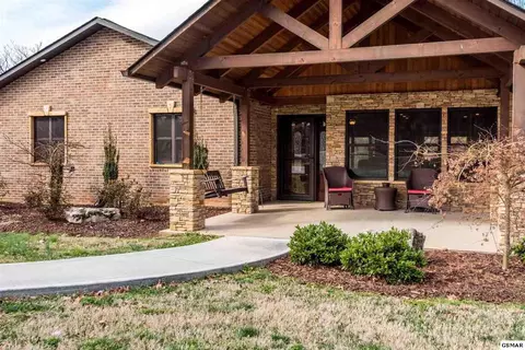 1024 Pullen Rd, Sevierville, TN 37862 photo 2