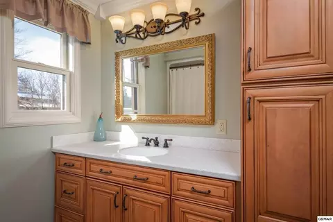 1024 Pullen Rd, Sevierville, TN 37862 photo 13