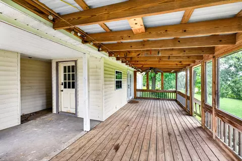 Exterior - 5904 Highway 76e E, Springfield, TN 37172 photo 7 of 21