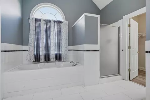 Bath - 104 Clearview Ct, Springfield, TN 37172 photo 4 of 4