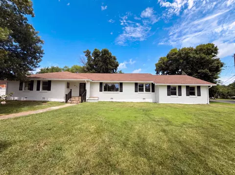 212 Islandia Ct W, Nashville, TN 37217