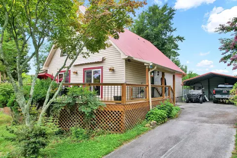 1751 County Road 50, Riceville, TN 37370