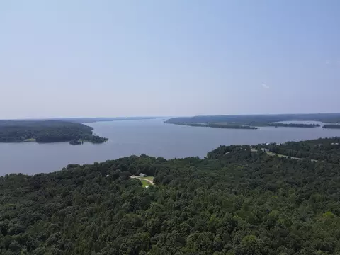 480 Bluff Point Ridge Rd, Waverly, TN 37185