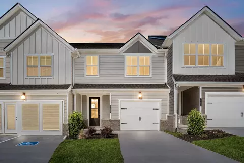 2321 Juneau Ln, Columbia, TN 38401