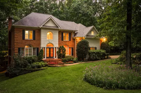 2917 Blue Teal Ln, Signal Mountain, TN 37377