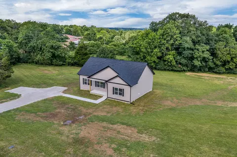 1442 E Piney Rd, Dickson, TN 37055 photo 4