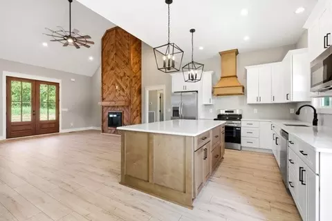 Other - 200 Dement Rd, Normandy, TN 37360 photo 2 of 8