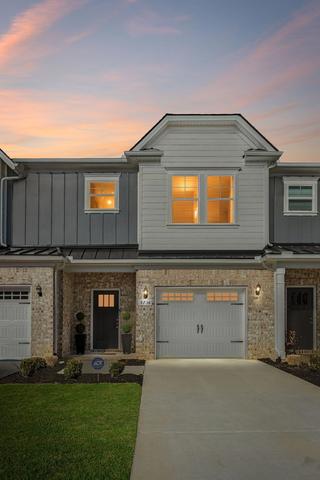 5734 Cloverwood Dr, Rockvale, TN 37153