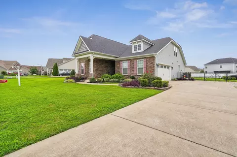 Exterior - 3438 Hyde Ct, Murfreesboro, TN 37128 photo 4 of 8