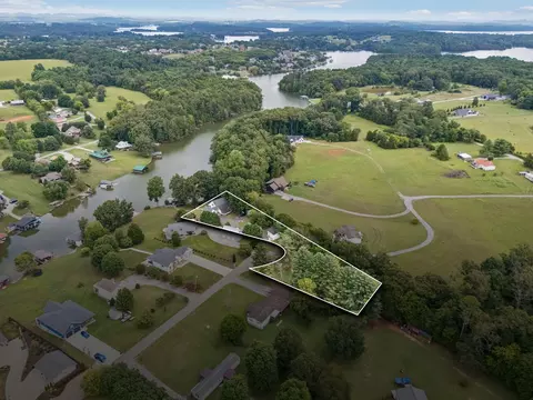 137 Corntassel Shrs, Vonore, TN 37885