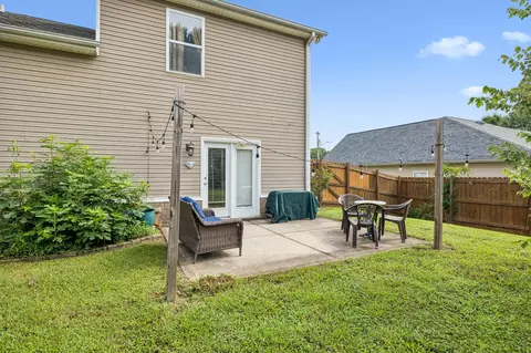 Exterior - 6038 Chickadee Cir, Spring Hill, TN 37174 photo 9 of 9