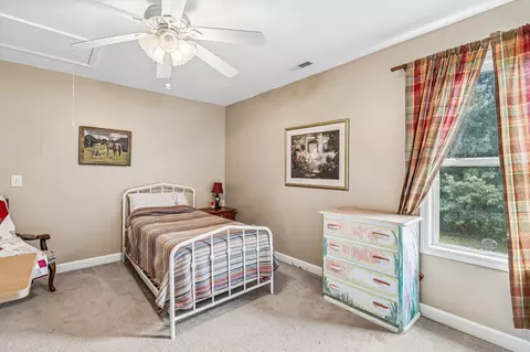 Bedroom - 6038 Chickadee Cir, Spring Hill, TN 37174 photo 5 of 7