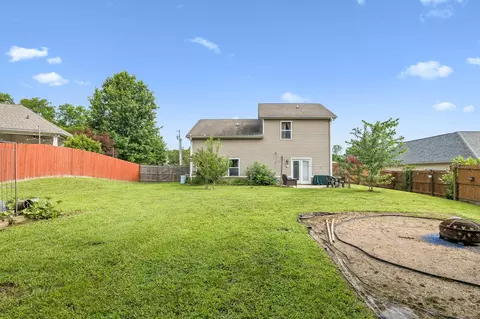 Exterior - 6038 Chickadee Cir, Spring Hill, TN 37174 photo 7 of 9