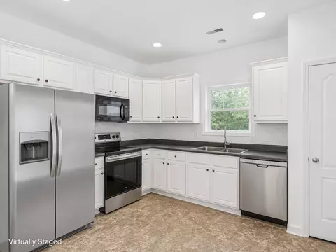 Kitchen - 6038 Chickadee Cir, Spring Hill, TN 37174 photo 2 of 2