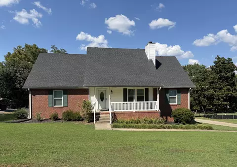 145 S Palmers Chapel Rd, White House, TN 37188