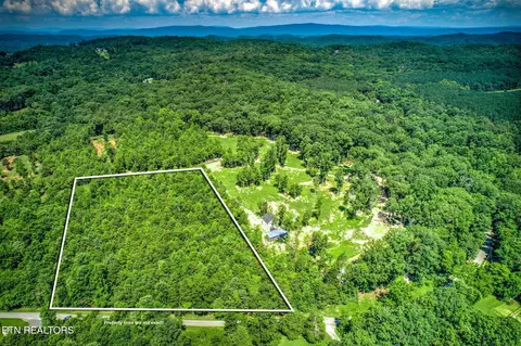 47 Loch Haven Rd, Rockwood, TN 37854