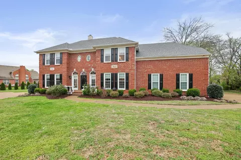 1813 Clinch Pl, Old Hickory, TN 37138
