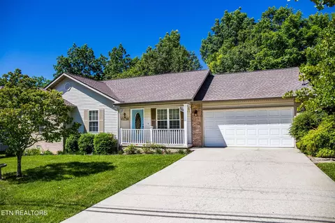 545 Snead Dr, Crossville, TN 38558