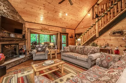 2313 Bogle Spring Loop, Sevierville, TN 37862 photo 9