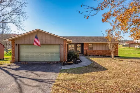 1405 Cherokee Dr, Sevierville, TN 37862