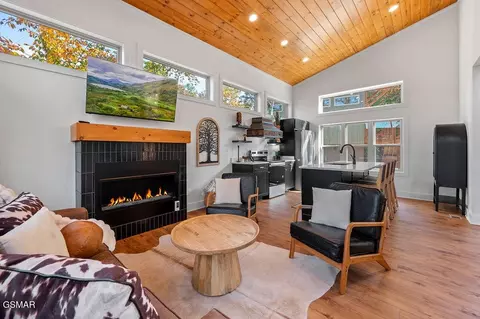 2385 Forge Hideaway Loop #3, Pigeon Forge, TN 37863 photo 4