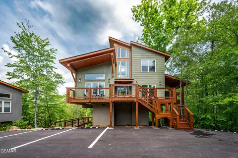 2385 Forge Hideaway Loop #2, Pigeon Forge, TN 37863