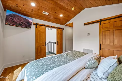 2385 Forge Hideaway Loop #2, Pigeon Forge, TN 37863 photo 29