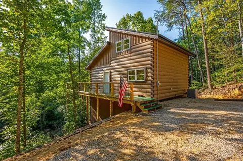 282 Cove Hollow Rd, Cosby, TN 37722