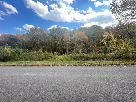 39 English Fields Dr, Newport, TN 37821