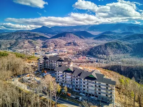 855 Campbell Lead Rd # 203, Gatlinburg, TN 37738