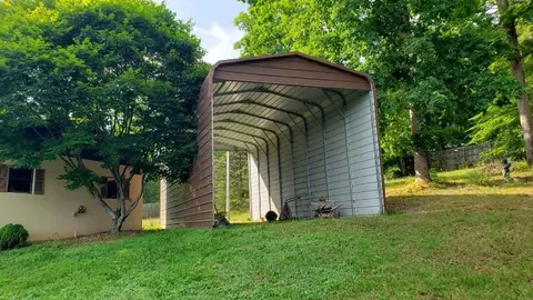 334 Catawba, Bean Station, TN 37708 photo 11