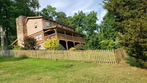 334 Catawba, Bean Station, TN 37708 photo 6