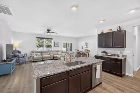 Kitchen - 164 Nunally Dr, Baxter, TN 38544 photo 1 of 5