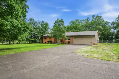783 N Broad St, Lexington, TN 38351