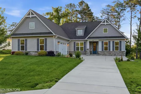 192 Amohi Way, Loudon, TN 37774