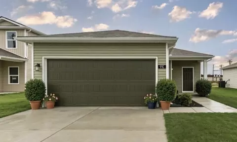 96 Stonehenge Cir, Manchester, TN 37355
