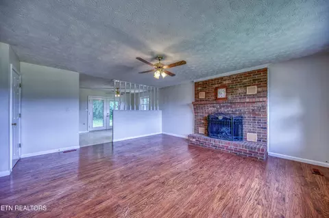 1306 Brushy Valley Rd, Heiskell, TN 37754 photo 3