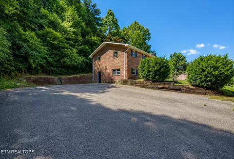 1306 Brushy Valley Rd, Heiskell, TN 37754 photo 21