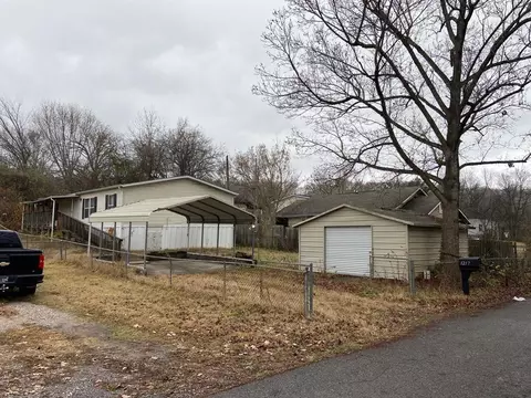 1217 Spruce Dr, Knoxville, TN 37920