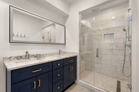 Bath - 7362 Walker Rd, Fairview, TN 37062 photo 5 of 5