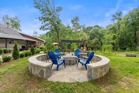 Exterior - 7362 Walker Rd, Fairview, TN 37062 photo 7 of 22