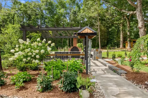 Exterior - 7362 Walker Rd, Fairview, TN 37062 photo 10 of 22