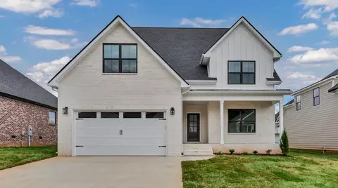 459 Spiderwort Dr, Clarksville, TN 37043