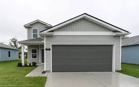 77 Stonehenge Ln, Manchester, TN 37355