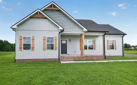 1233 Coleytown Rd, Lafayette, TN 37083