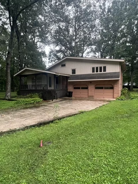 803 Bragg Cir, Tullahoma, TN 37388