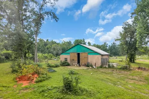 Exterior - 6126 Manchester Hwy, Morrison, TN 37357 photo 17 of 18