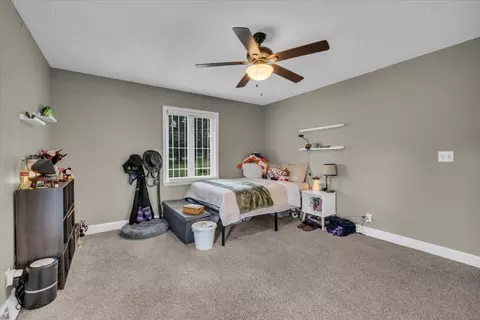 Bedroom - 6126 Manchester Hwy, Morrison, TN 37357 photo 4 of 5