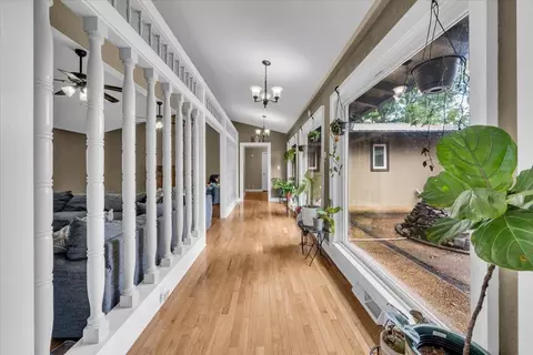 Entry Way - 6126 Manchester Hwy, Morrison, TN 37357 photo 2 of 7