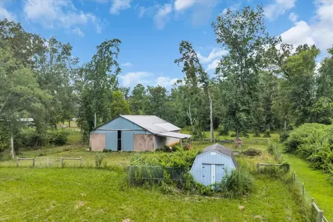 Exterior - 6126 Manchester Hwy, Morrison, TN 37357 photo 15 of 18